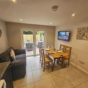 7 Eyre Square Lane Galway